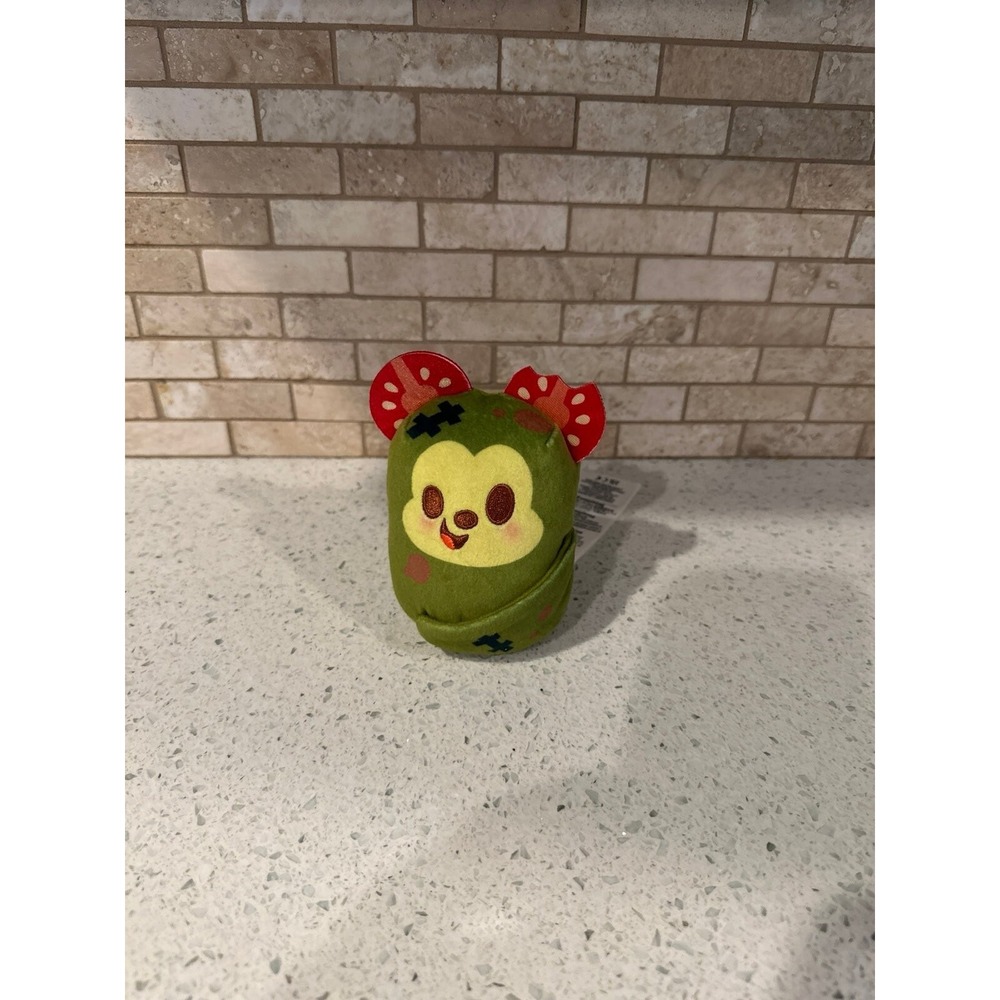 Disney Munchlings Terrifying Treats Mickey Zombie Spinach Wrap Plush‎